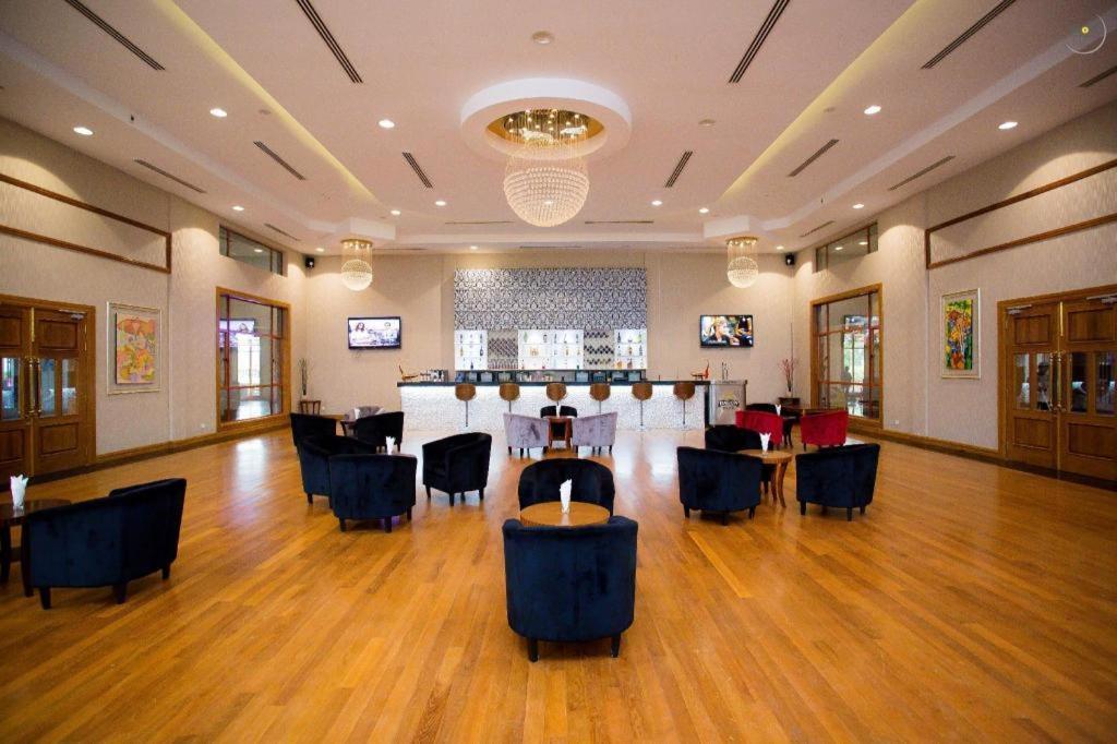 Horizon Lake View Resort Naypyidaw Exterior foto